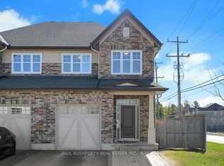10 Cento Way, Ottawa, ON K2S0W4