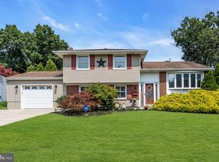 19 Timber Creek Rd, Stratford, NJ 08084