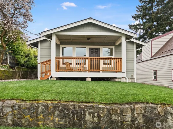 1925 5th Street, Bremerton, WA 98337