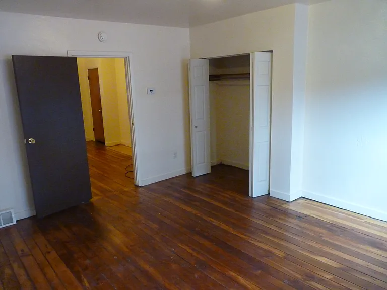 134 S 25th St #1 — Photo 6