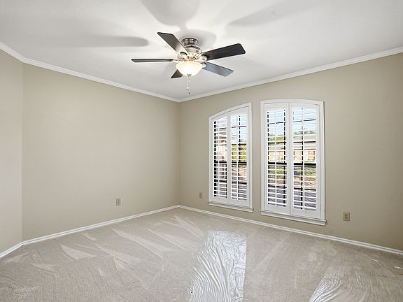 4th image of 2209 Fulton Dr