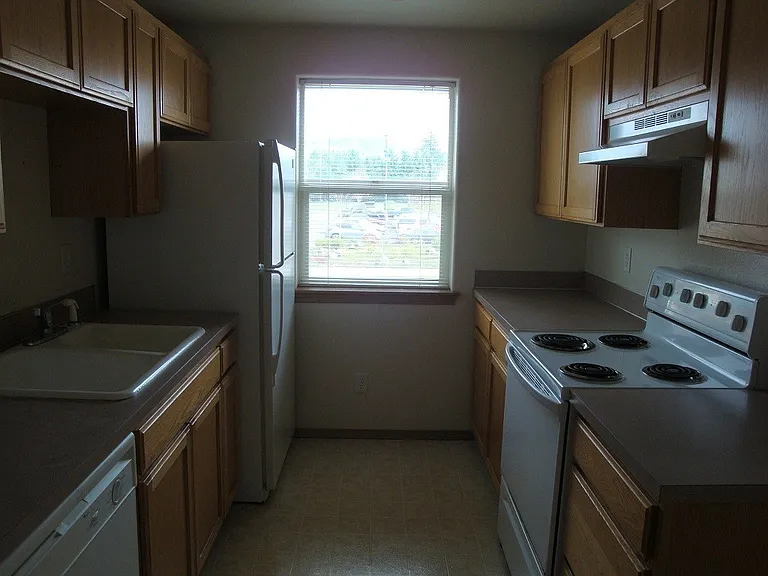 2020 S 7th St #H — Photo 13