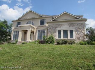 121 Wakefield Rd, Shavertown, PA 18708