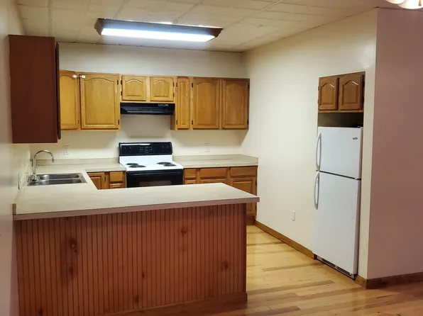 215 Desmond St APT B, Sayre, PA 18840