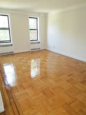 Rented by Velsor Realty | media 6