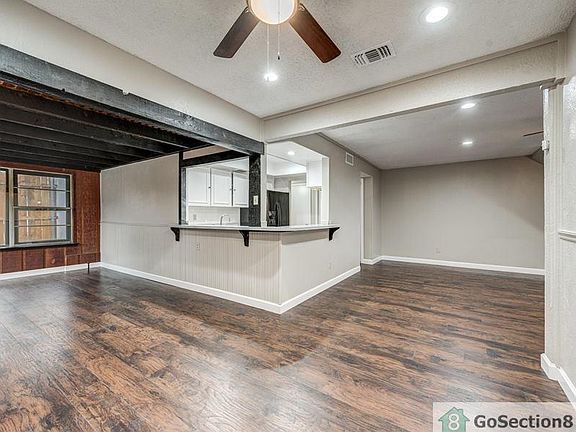 2nd image of 2619 San Sabastian Cir