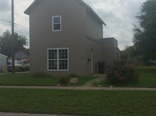 744 Grayston Ave, Huntington, IN 46750