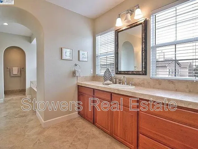 5139 Holborn Way — Photo 25