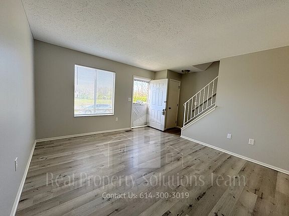 4th image of 2738 Walden Bluff Ct