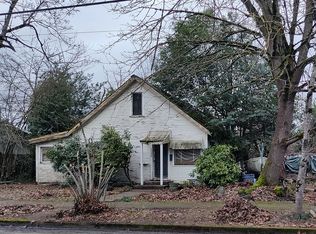 1109 4th St, Springfield, OR 97477