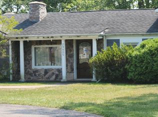 29805 Hemlock Ave, Farmington, MI 48336