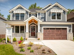 221 E Madison St, Elmhurst, IL