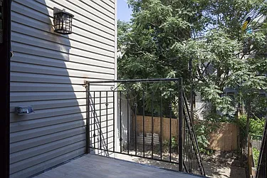 Rented by Brick&Mortar