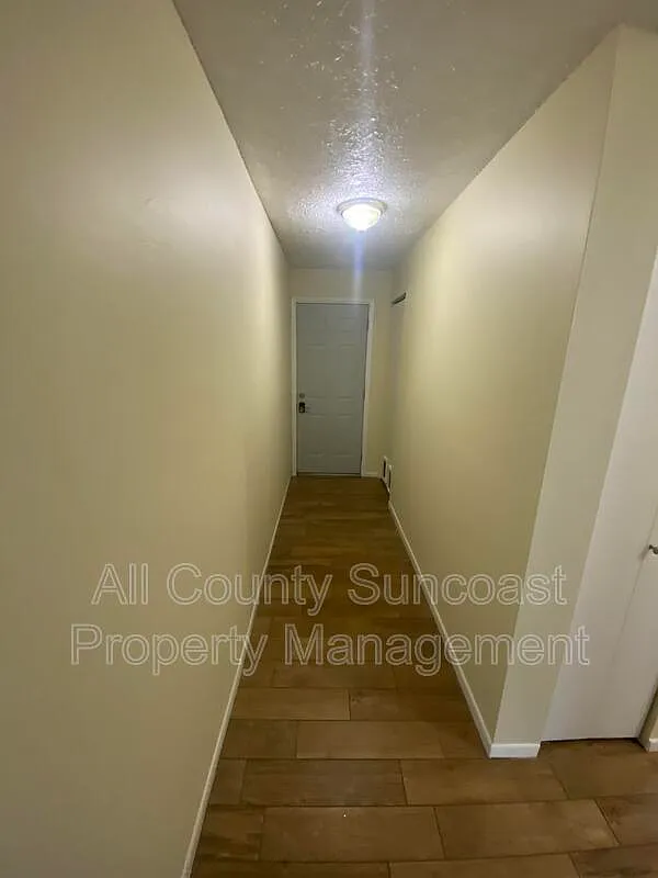 3 bed, 2.0 bath, $2,250 — Photo 3