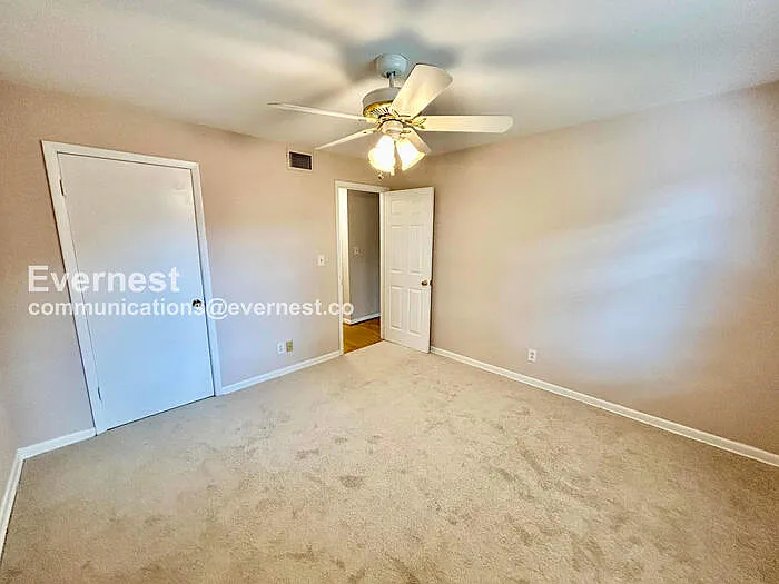 4282 Roswell Rd NE #G2 — Photo 13