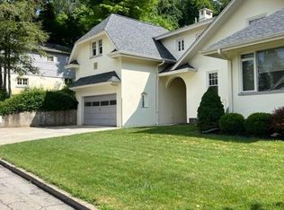 37 Romney Rd, Wheeling, WV 26003