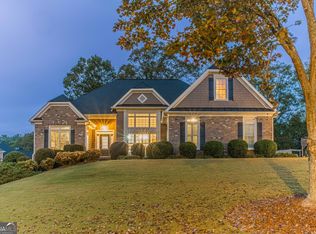 1203 James Walter Dr, Loganville, GA 30052