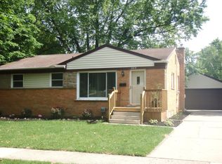 2919 Andrea Dr, Lansing, MI 48906