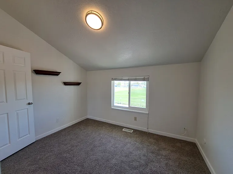 1492 W Parkside Dr #1 — Photo 26
