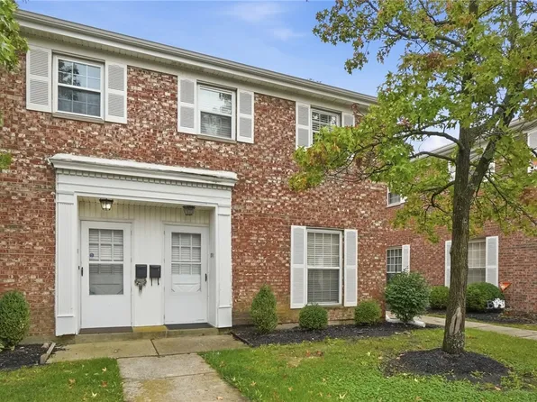 791 Clareridge Ln, Dayton, OH 45458