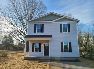 1338 Bretton St, Winston Salem, NC 27107