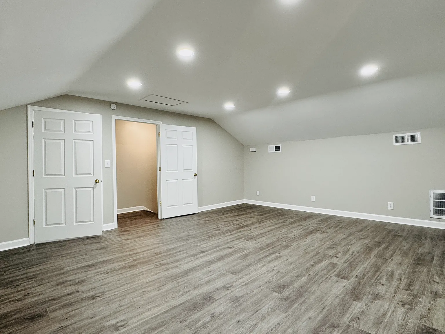 815 W Palmetto St — Photo 4