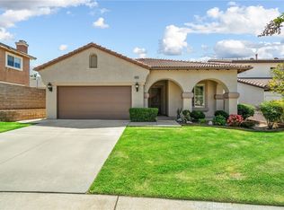 34213 Lake Breeze Dr, Yucaipa, CA 92399