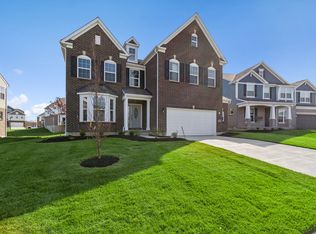 5490 White Pine Ln, Fairfield Township, OH 45011