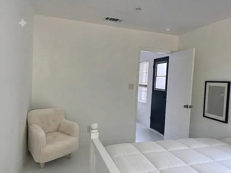2165 Valentine St #1 — Photo 6