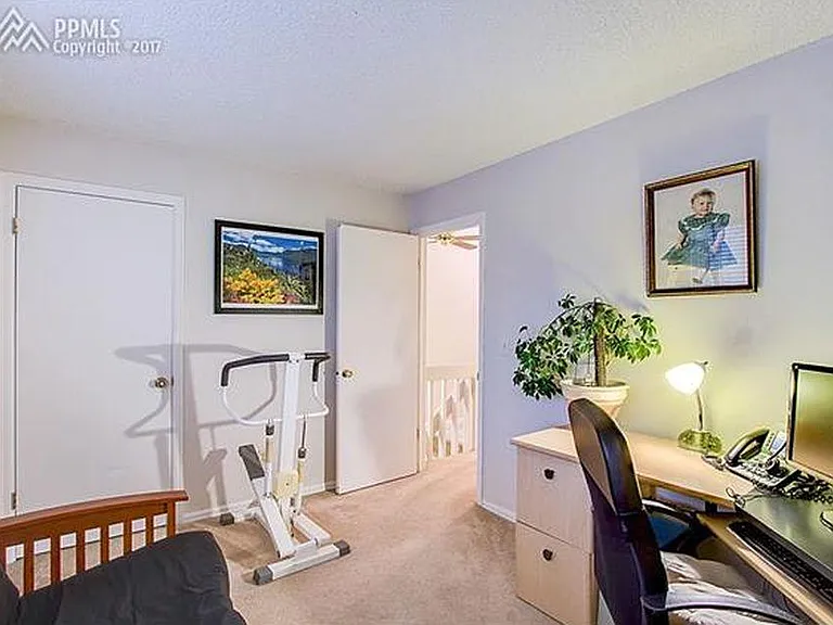 5517 Mansfield Ct — Photo 11