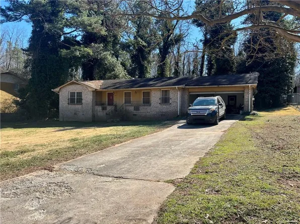 6783 Arabian Ter, Lithonia, GA 30038