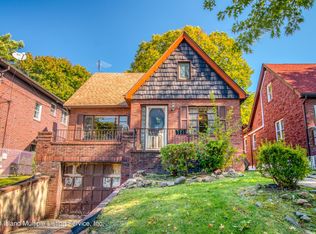 71 Manor Rd, Staten Island, NY 10310