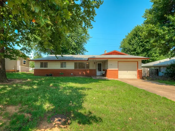 1725 Melody Dr, Midwest City, OK 73130