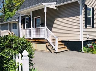 103 Upton St, East Syracuse, NY 13057