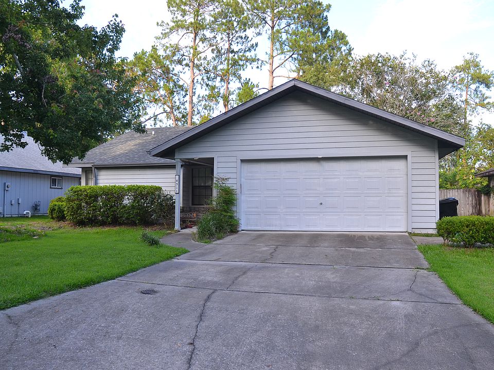 1st image of 6511 NW 37th Ter