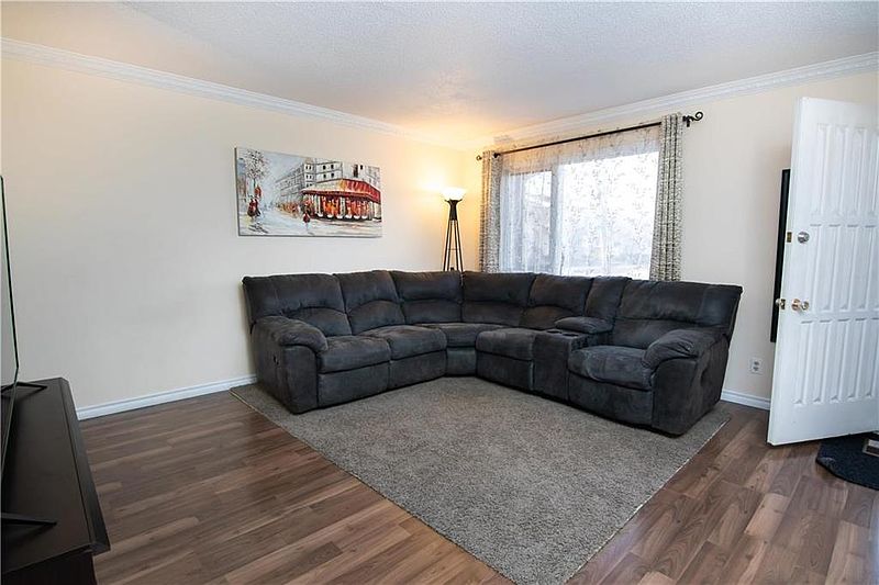 Winnipeg Townhouse for rent - 3 Bedrooms — photo 10