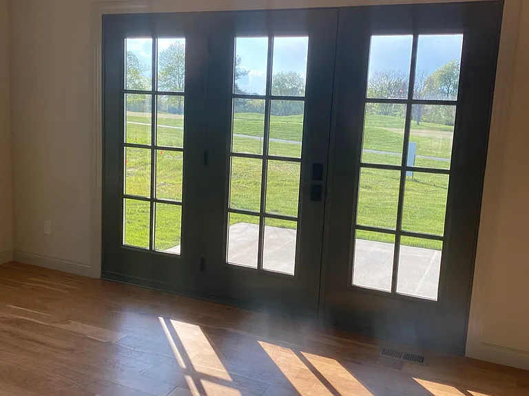 106 Christine Ct — Photo 4