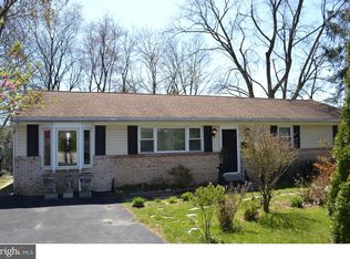 817 Twining Rd, Dresher, PA 19025