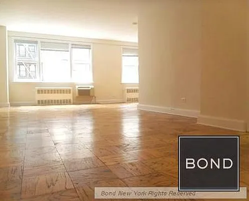 Rented by Bond New York | media 10