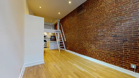 Rented by Bond New York