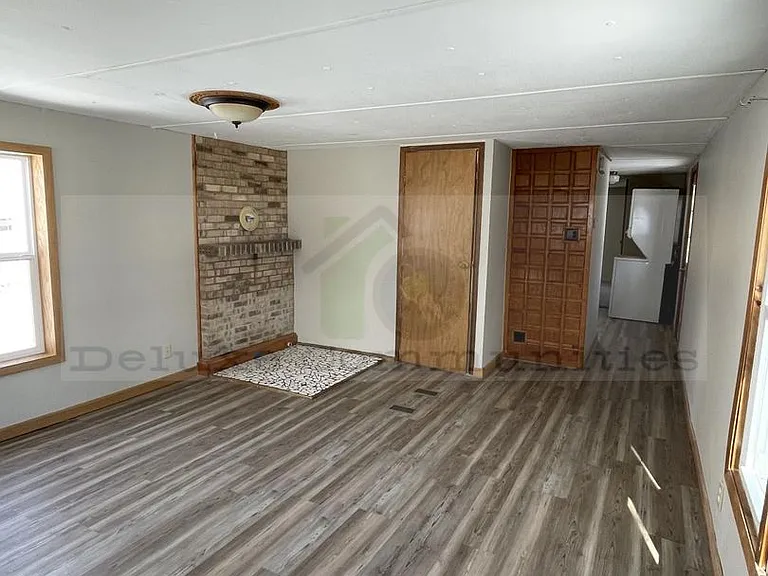 3321 Wesler Dr #7 — Photo 5