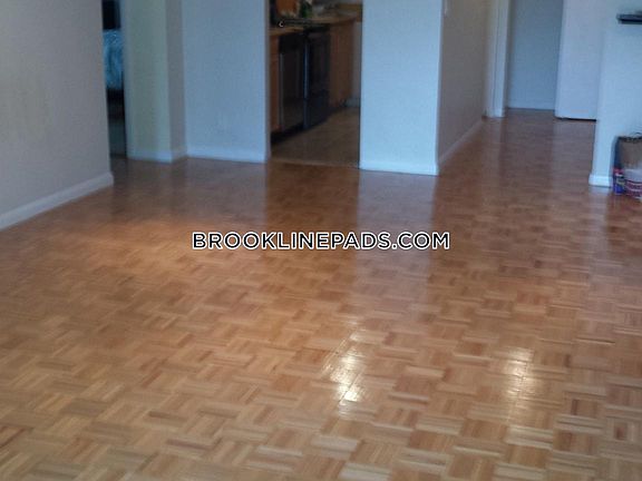 5th image of 100 Marion St #38JJ