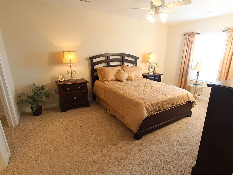 Fox Chase Luxury Apts — Photo 11