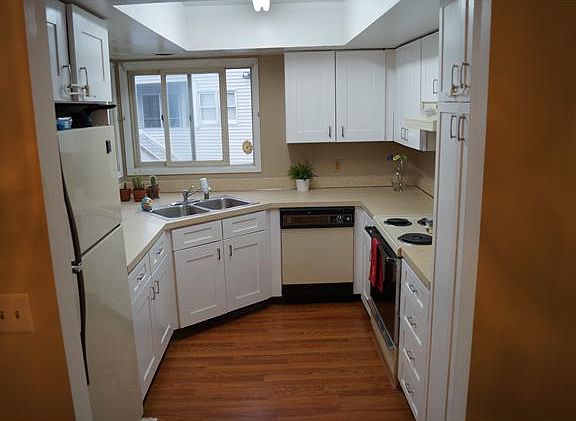 Loads of counter space