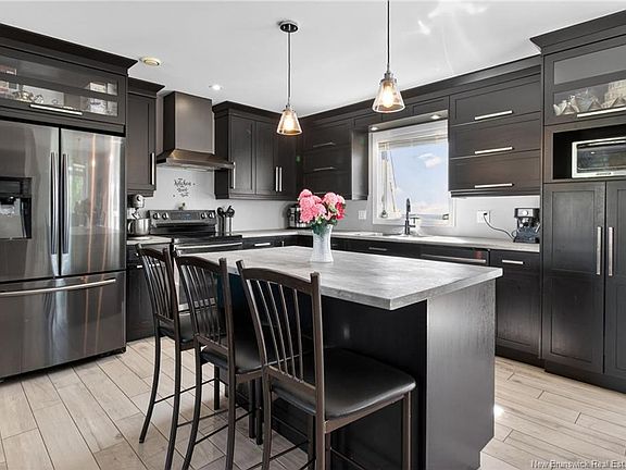 3rd image of 52 Timandra Cres