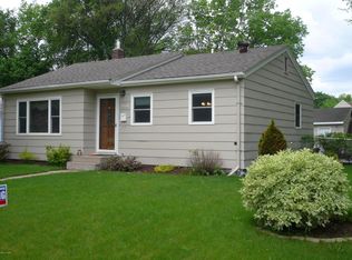 1801 11th Ave S, Fargo, ND 58103