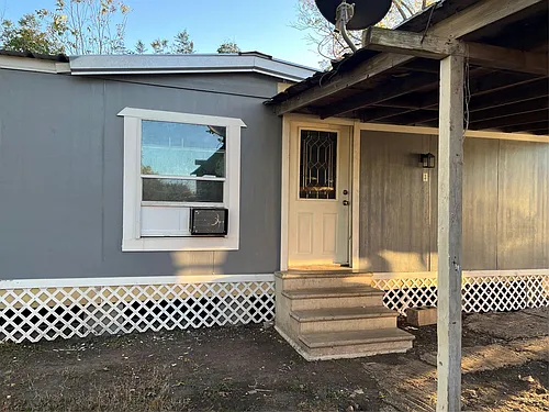 305 7th St Photo 1