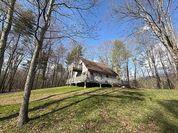 3rd image of 191 Farrell Rd