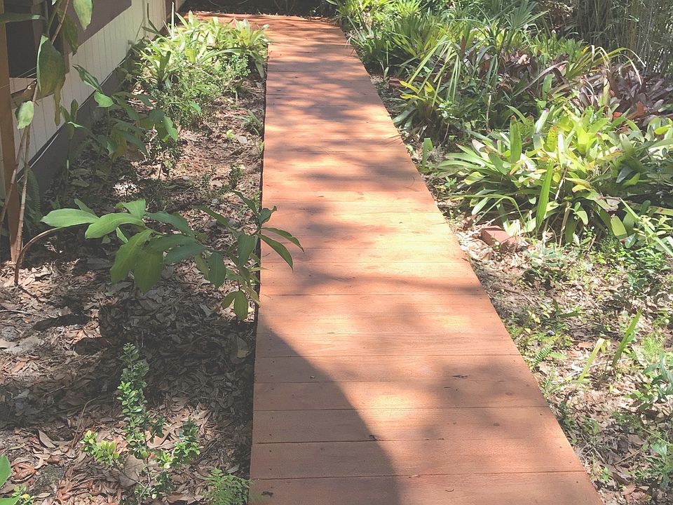 1st image of 211 Bay Pines Ct