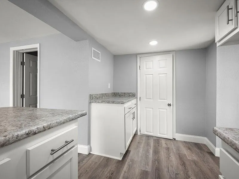 106 North Rodriquez Street - 1 — Photo 2